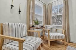 Southern Comfort Cottage in the City - Image 3